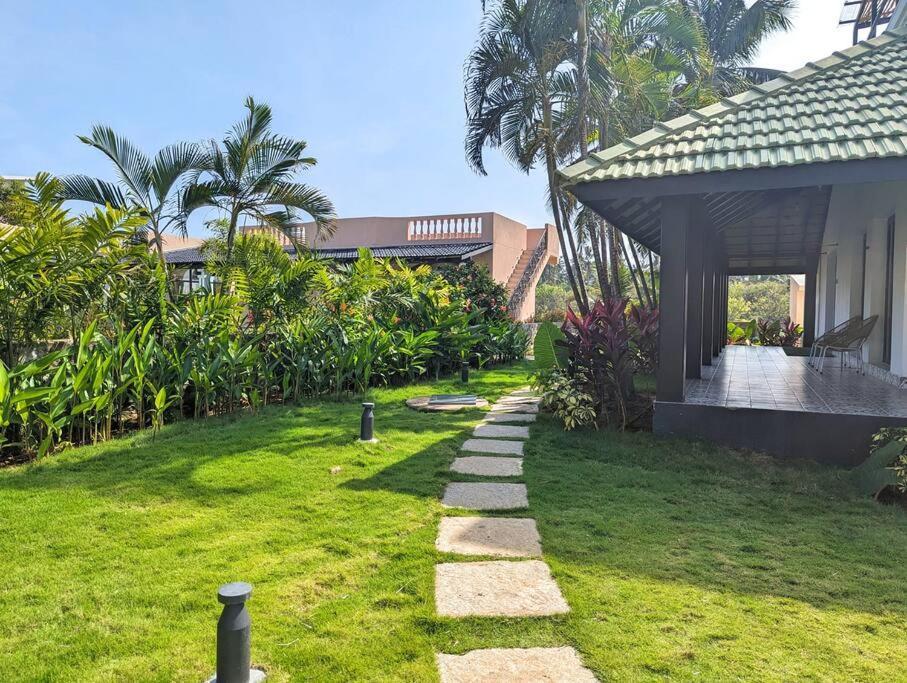 Cove Luxury Beach Villa Mahabalipuram Luaran gambar