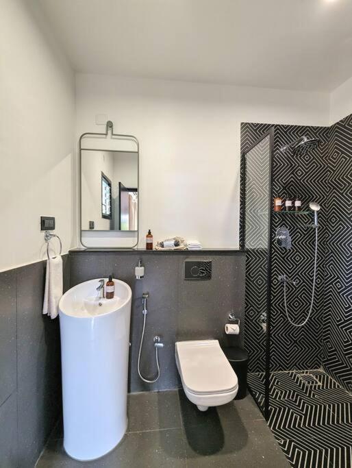 Cove Luxury Beach Villa Mahabalipuram Luaran gambar